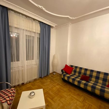 Apartment With Balcony And Ac Next To Danube 布达佩斯 外观 照片
