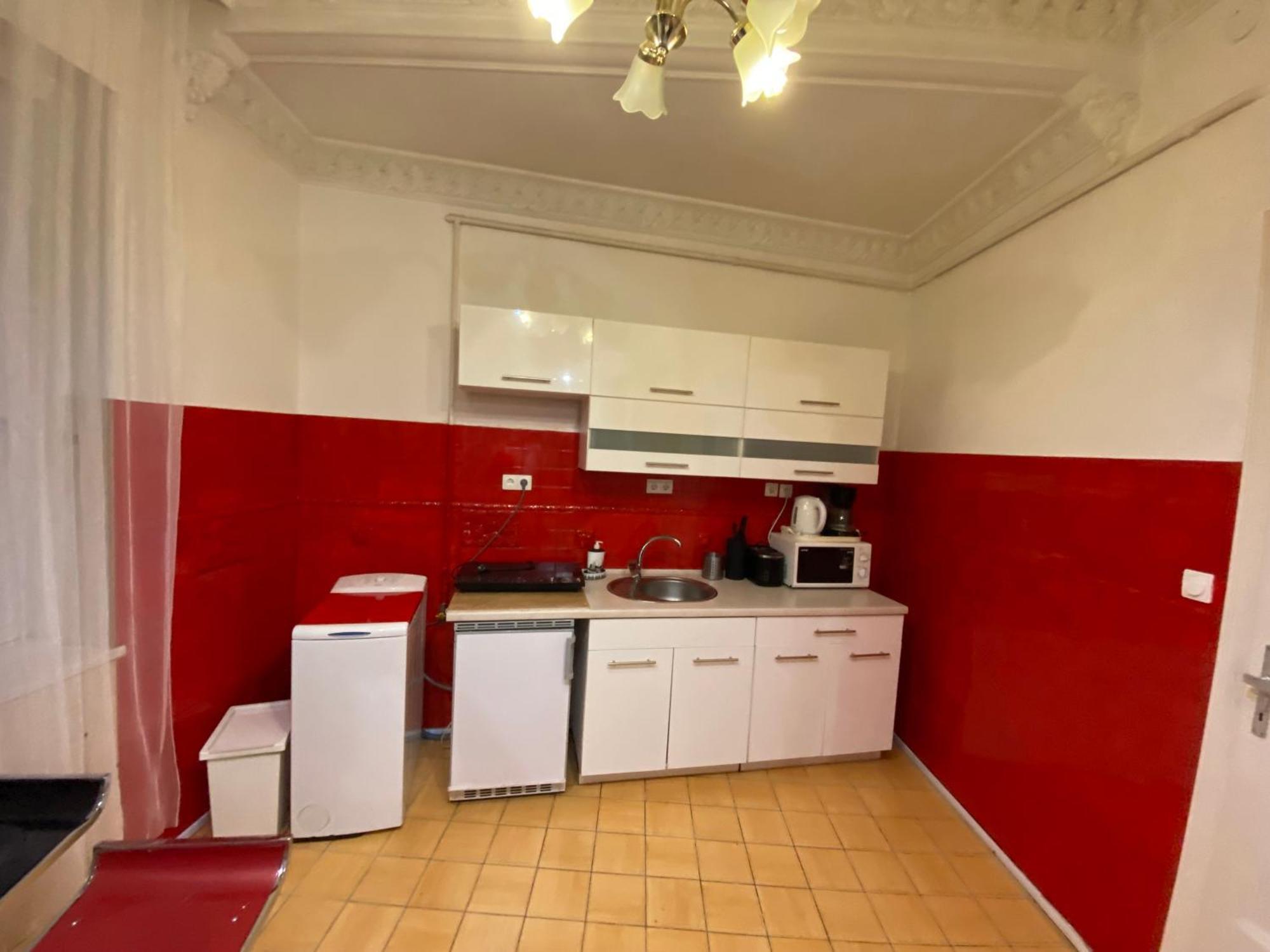 Apartment With Balcony And Ac Next To Danube 布达佩斯 外观 照片