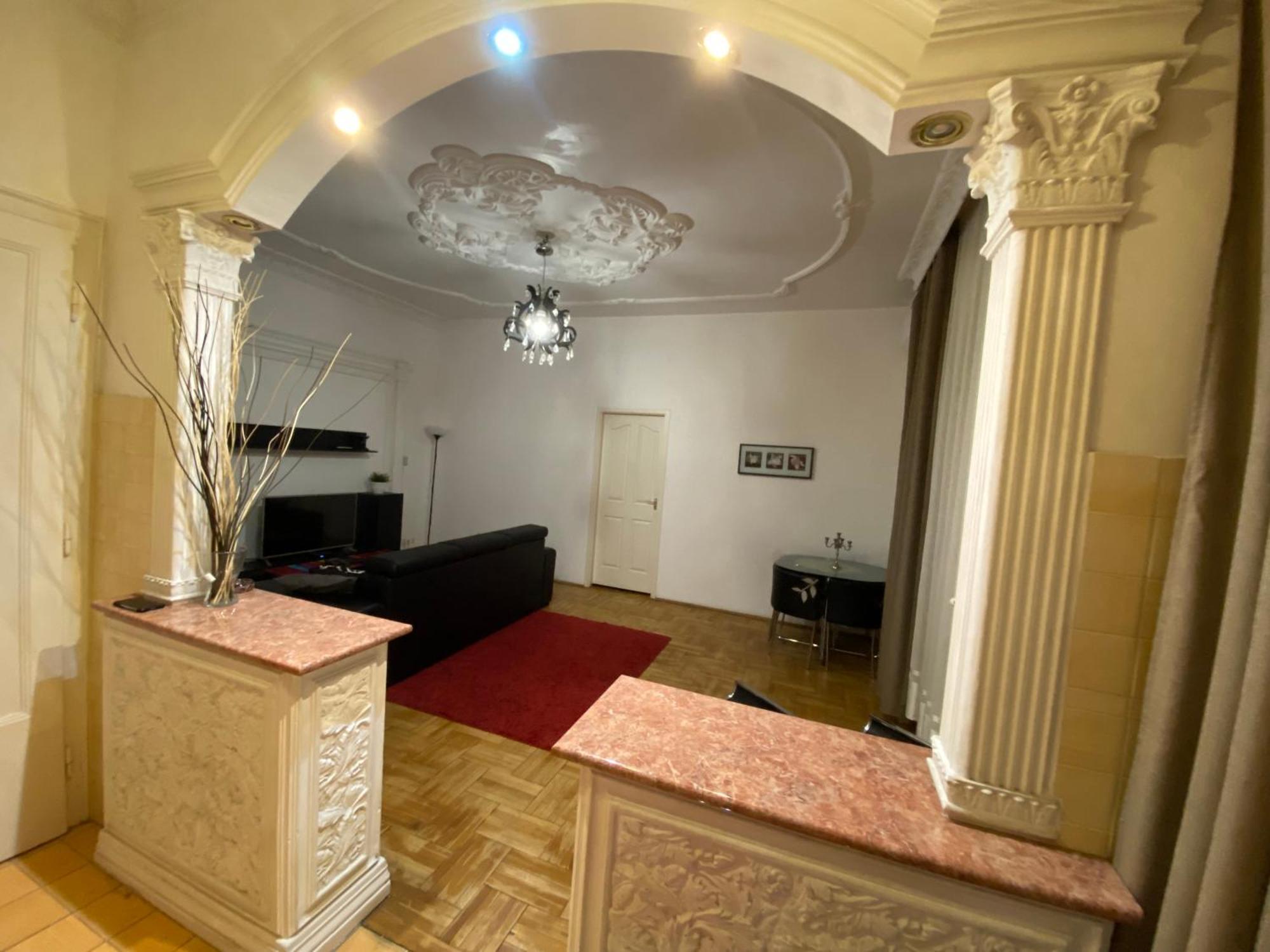 Apartment With Balcony And Ac Next To Danube 布达佩斯 外观 照片