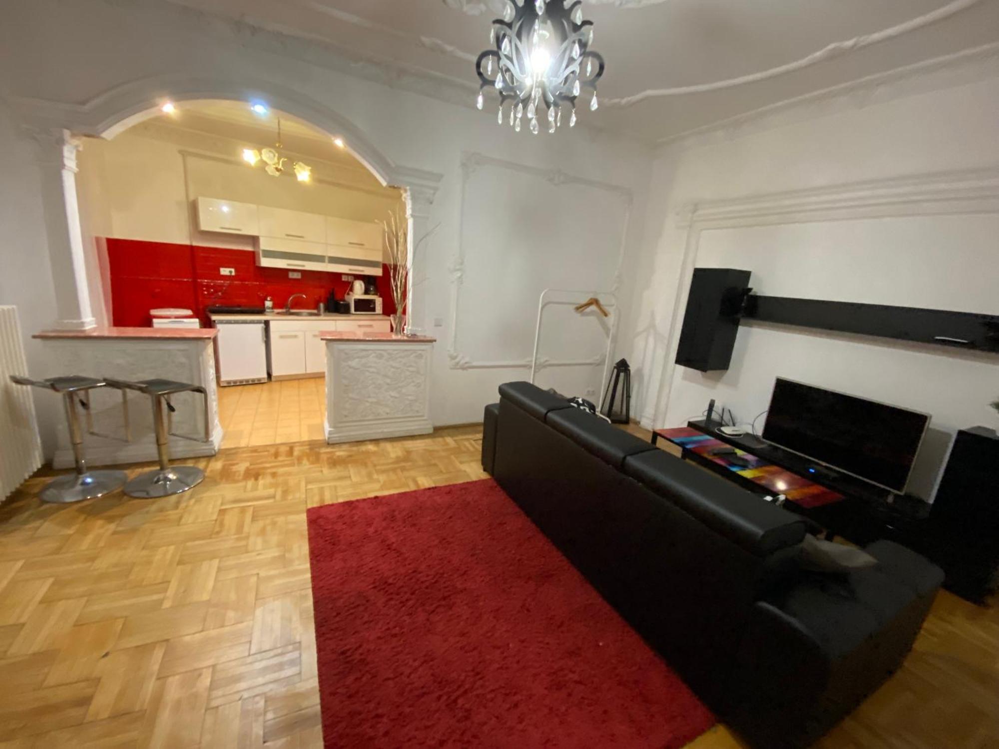 Apartment With Balcony And Ac Next To Danube 布达佩斯 外观 照片
