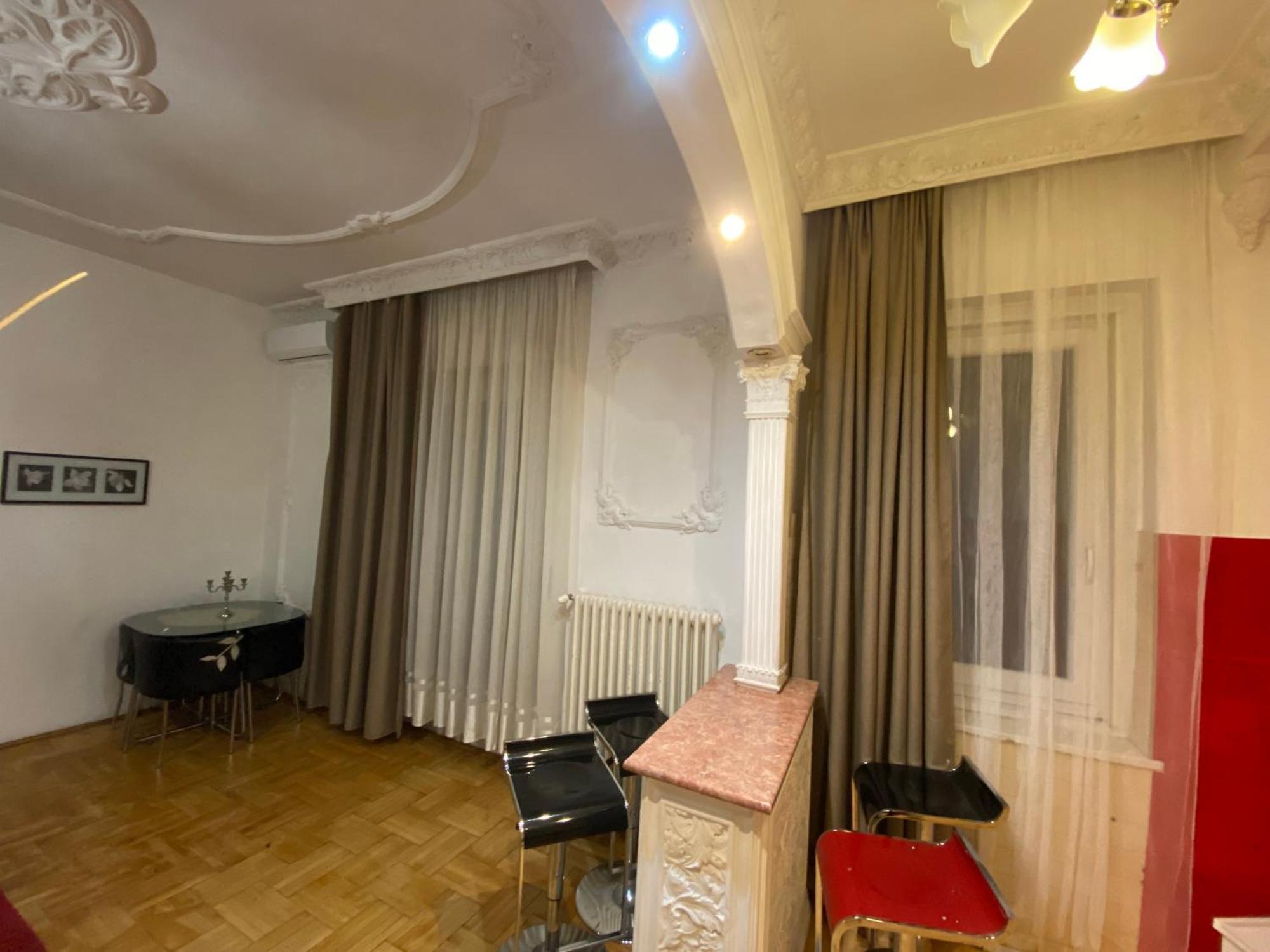 Apartment With Balcony And Ac Next To Danube 布达佩斯 外观 照片