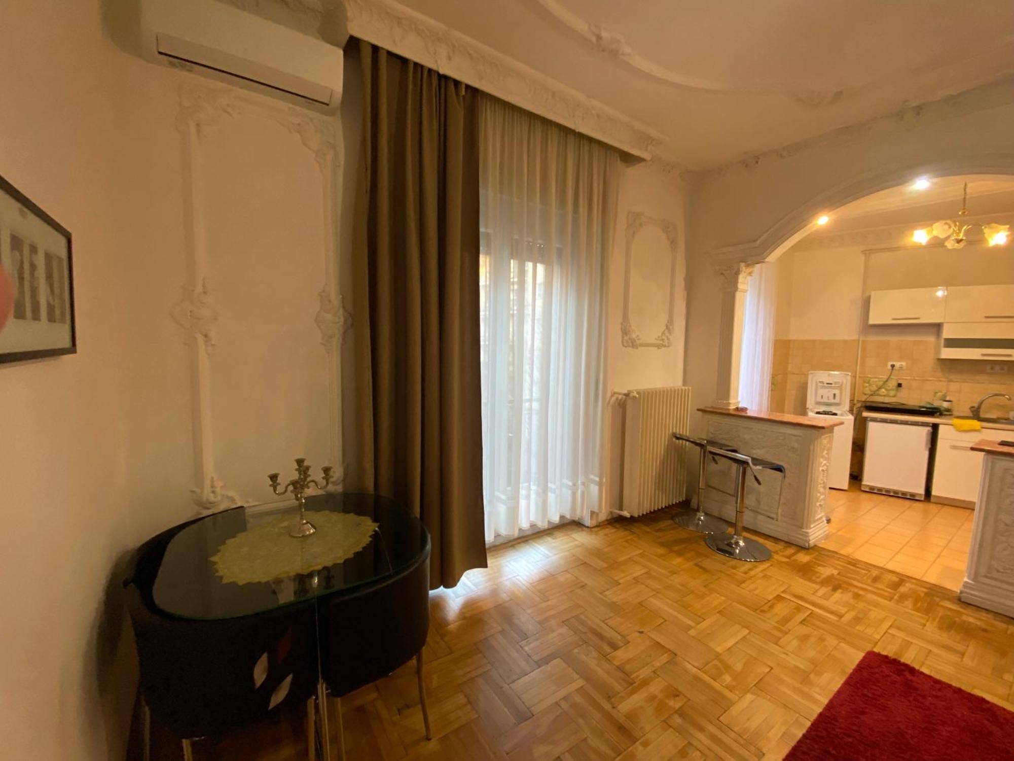 Apartment With Balcony And Ac Next To Danube 布达佩斯 外观 照片